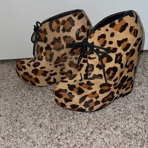 Steve Madden Leopard bootie heels